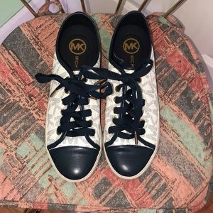 Michael Kors Sneakers Size 7